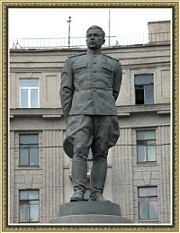 Торжественно-траурные церемонии у памятника маршала Л. А. Говорова